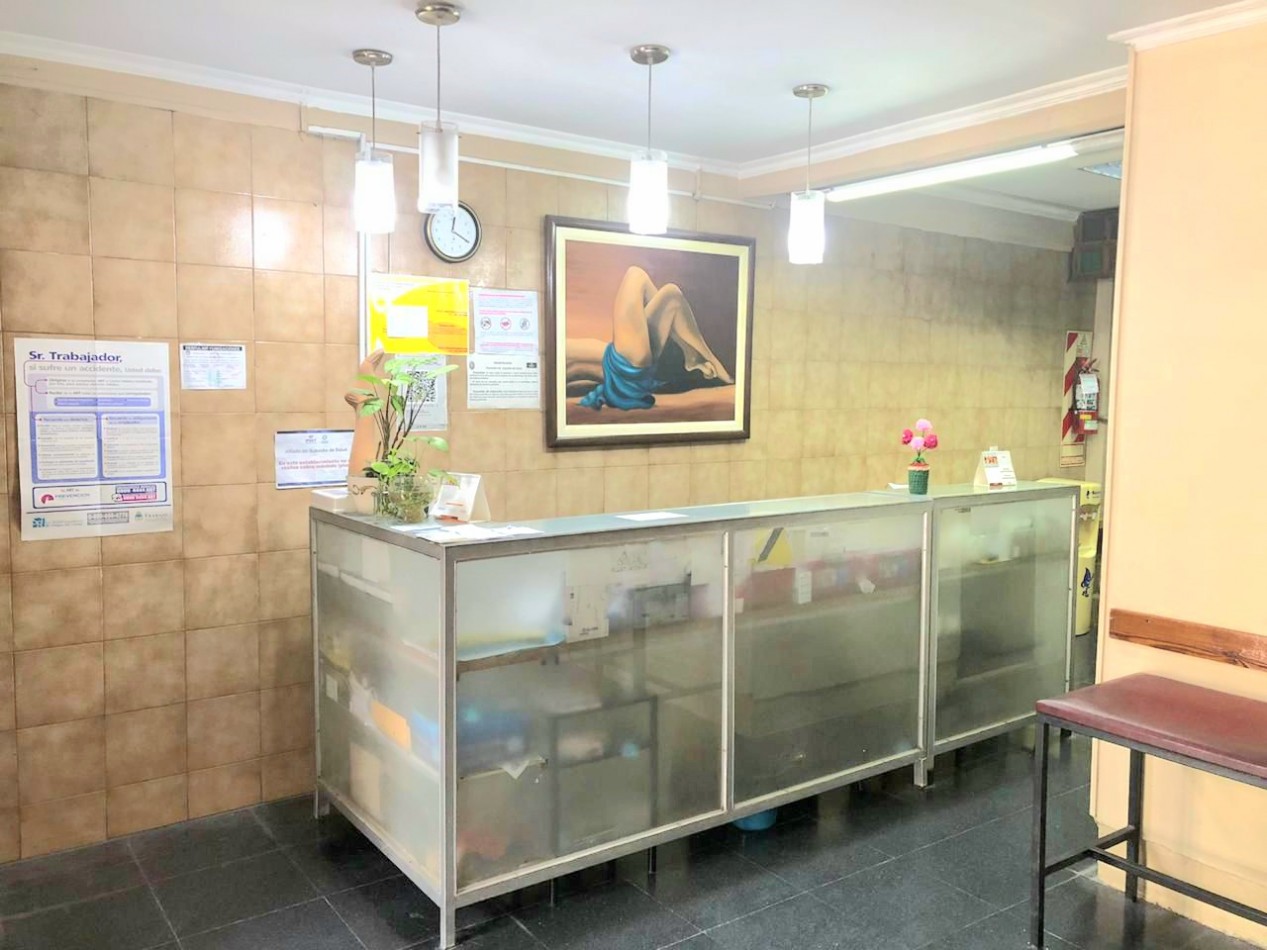 C/ Alberdi 50- Centro Medico en Funcionamiento con 15 consultorios. Se vende propiedad + Fondo de Comercio