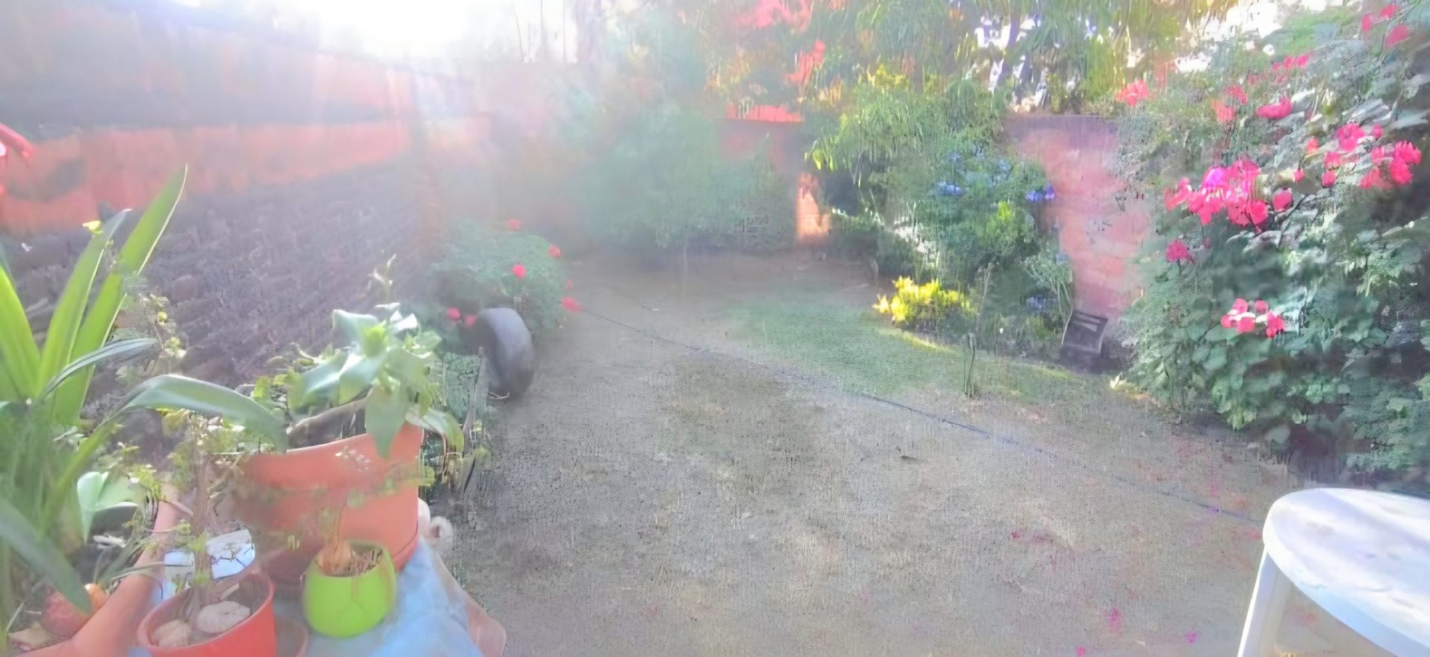 B° Cerro Las Rosas - c/ Juan J. Paseo al 2.500 Dos Casas de 1 y 2 Dormitorios c/ Fondo y Cochera