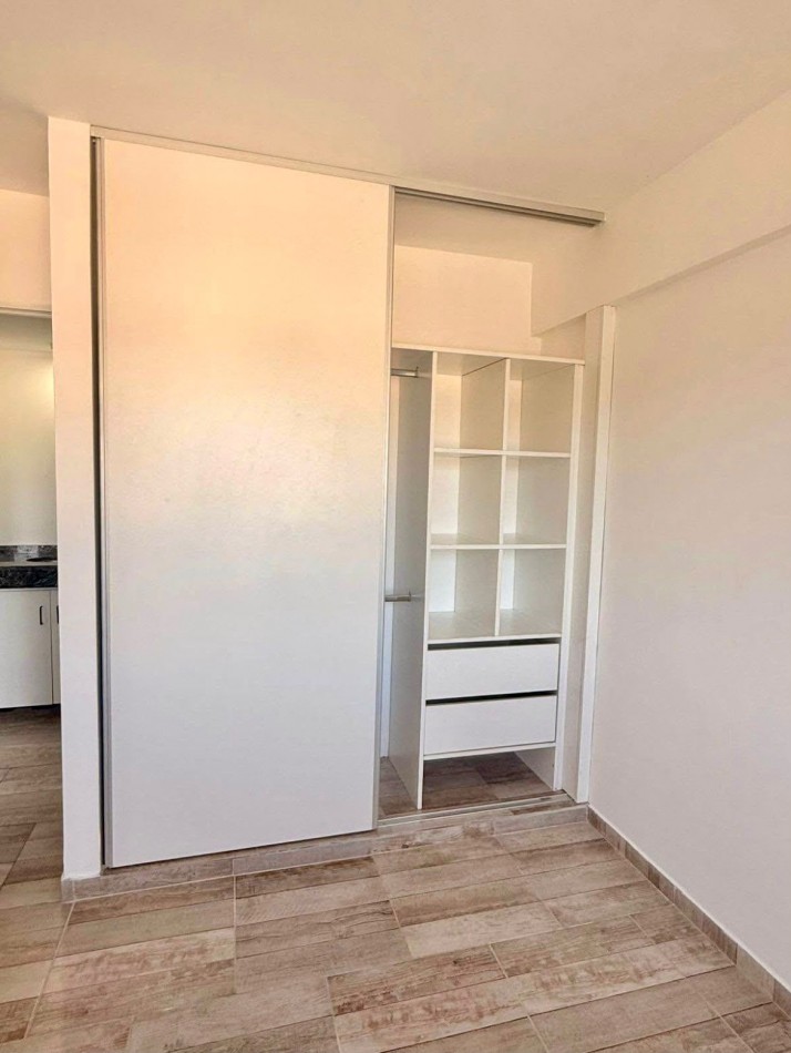 C/ Mendoza al 1.800 - Departamento 1 Dormitorio c/ Balcon IDEAL INVERSOR!!!