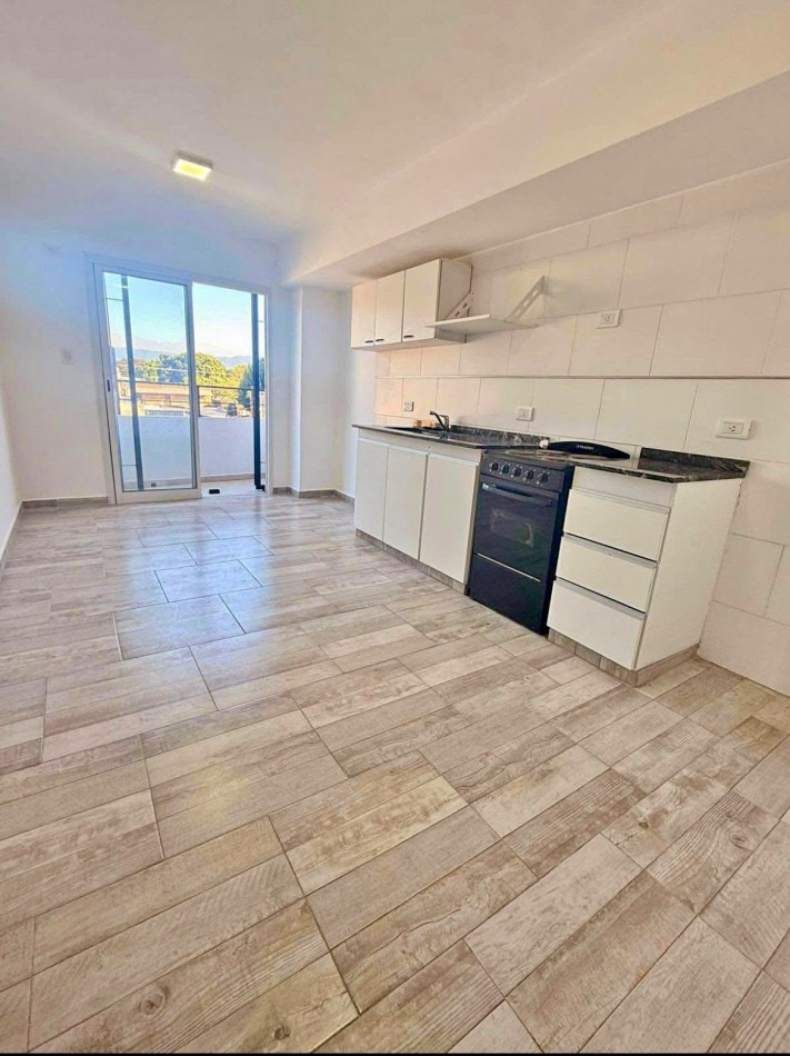 C/ Mendoza al 1.800 - Departamento 1 Dormitorio c/ Balcon IDEAL INVERSOR!!!