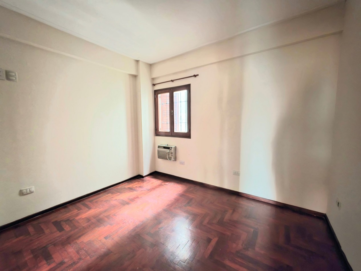 APTO CREDITO! B° Norte - Santa Fe 327- Depto 2 Dormitorios c/ Balcon al Frente 