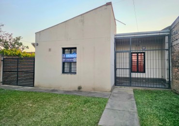 APTO CREDITO!! LOMAS DE TAFI - SECTOR 17 - CASA DE 2 DORMITORIOS C/ FONDO AMPLIO 